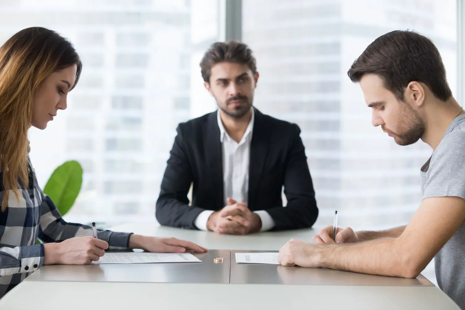 How EH Mediation Guides Couples Toward Fair and Balanced Outcomes Brigg